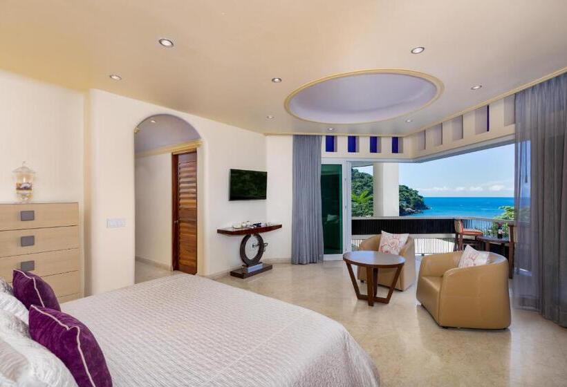 מיטת קינג בסוויטה, South Shore Villa Armonia Luxury Boutique