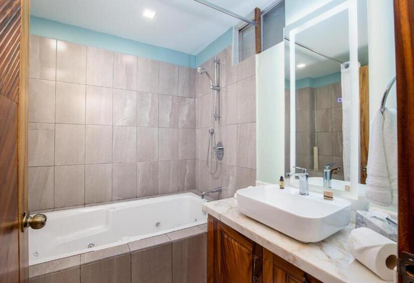 סוויטה עם ג'קוזי, South Shore Villa Armonia Luxury Boutique