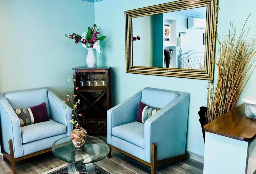 סוויטה עם בריכה, South Shore Villa Armonia Luxury Boutique