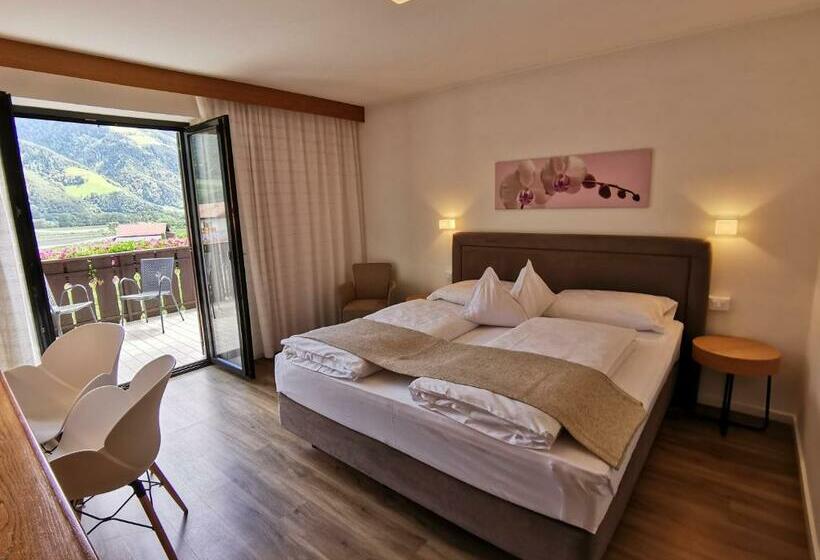 标准间带山景, Garni Weghueb