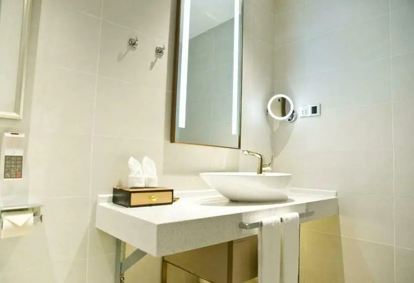キングサイズベッドのデラックスルーム, Lavande Hotels·shenzhen North Railway Station Longhua Yicheng Center