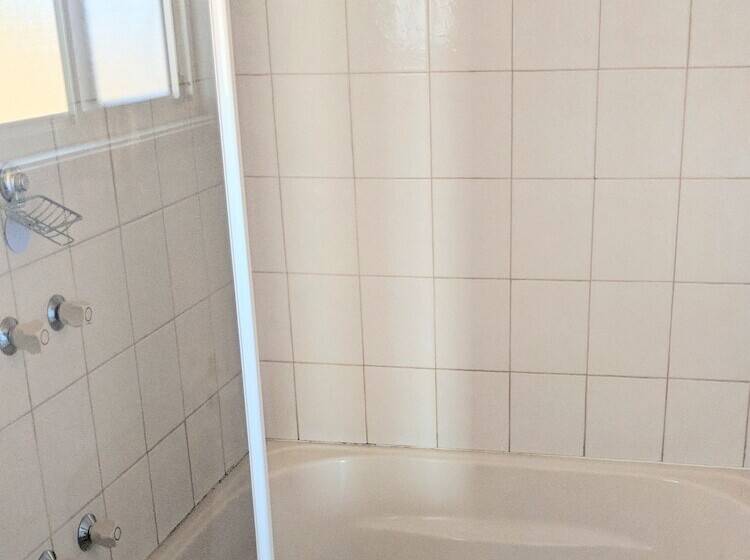 Хижина, Bega Village Motor Inn