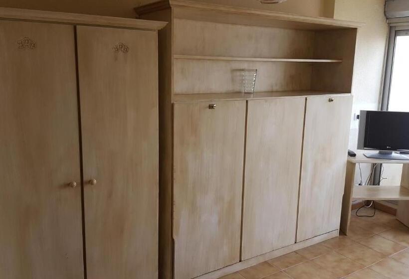 Студио Стандарт с Балконом, Résidence Maricel