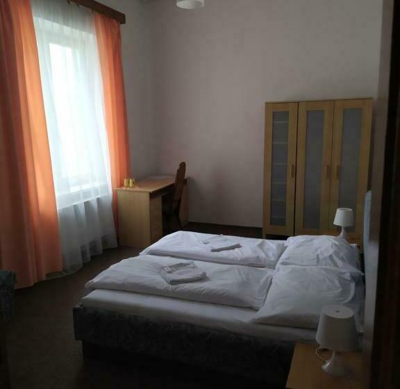 غرفة قياسية حمام مشترك, Tourist Room Maria