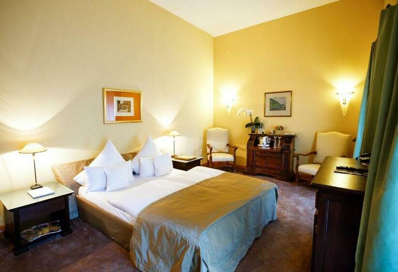 غرفة كومفورت, Burg & Gästehaus By Schwarzenstein