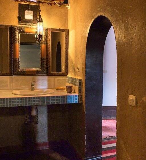 اتاق استاندارد سه نفره, Dar Es Salam