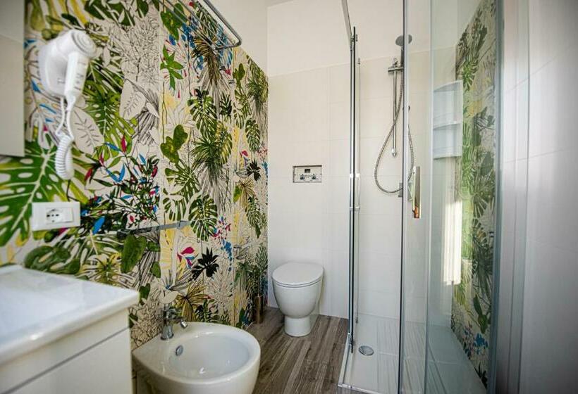 غرفة عائلية, L' Arcobaleno B&b