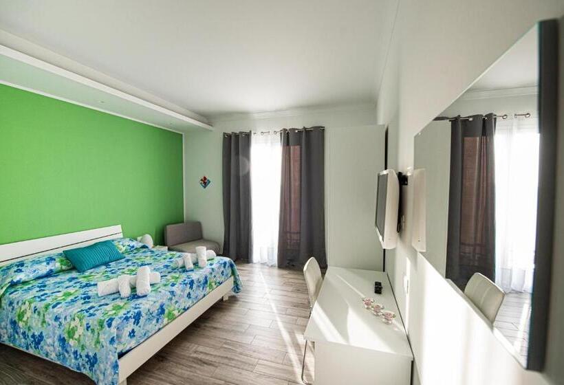 غرفة قياسية, L' Arcobaleno B&b