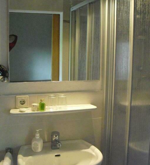 חדר סטנדרט לארבעה, Dependance Villnerhof