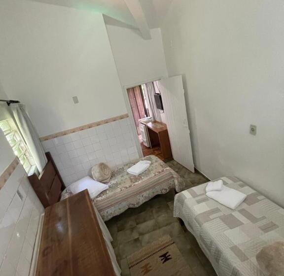 חדר סטנדרט לארבעה, Pousada Das Artes