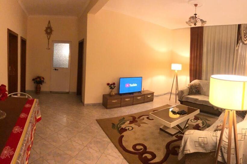 带1个卧室的高级公寓, Vogli S House Apartments & Rooms