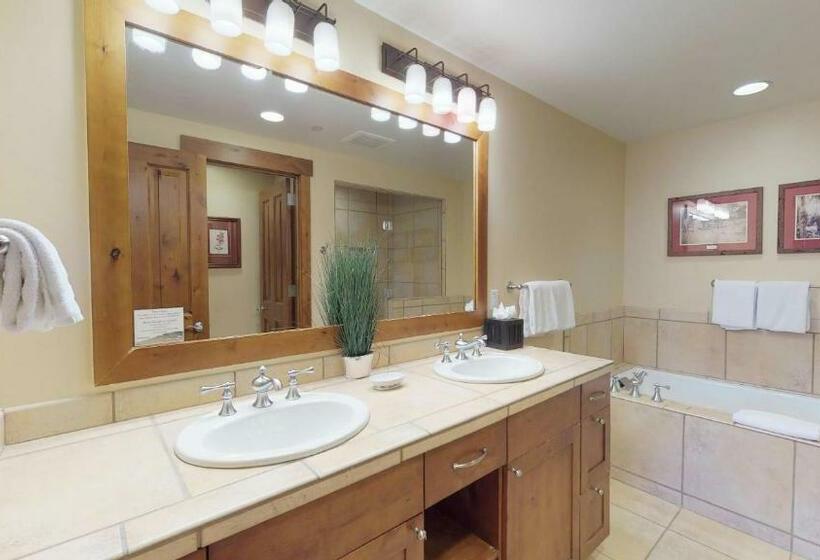 Дом 4 Спальни, Countryside At Snowmass   Coraltree Residence Collection
