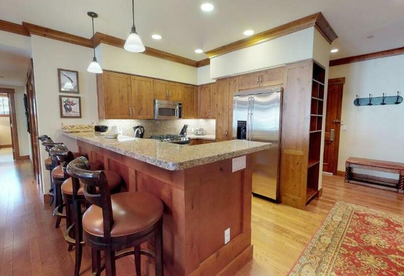 Дом 4 Спальни, Countryside At Snowmass   Coraltree Residence Collection