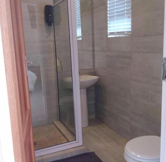 סטודיו סטנדרט, מיטה זוגית, 8 On Acacia Guesthouse