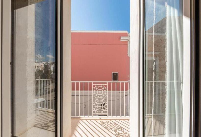 Четырехместный Номер Deluxe, Palazzo Novecento