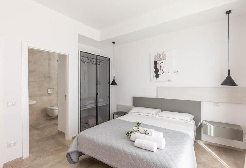 Номер Deluxe с Балконом, Palazzo Novecento