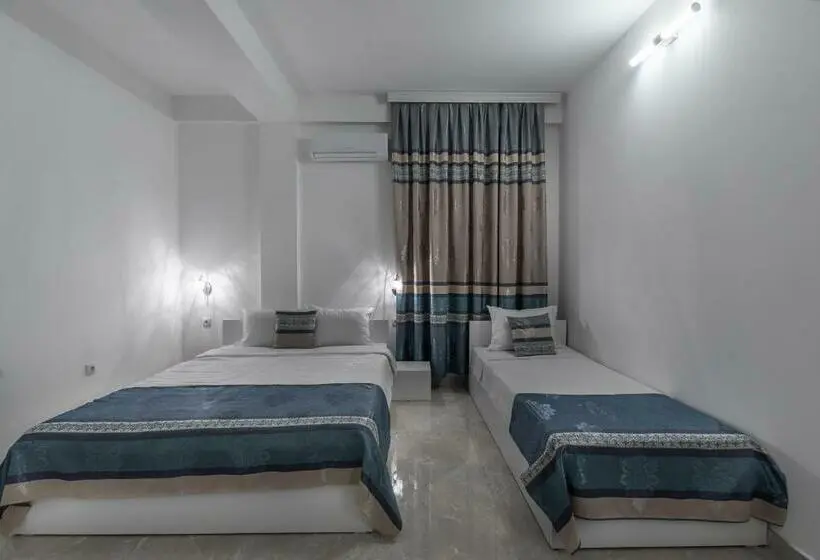 اتاق ساده سه‌ نفره, Premium Inn