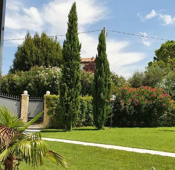 スリーベッドルーム　ヴィラ, Villa Claudia