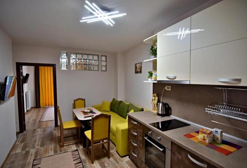 Студия Стандарт, Madini Apartment
