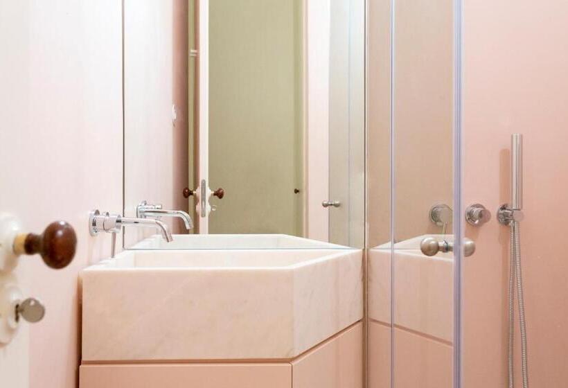اتاق استاندارد با بالکن, Archi Pelago Alfama Design Suites Guesthouse