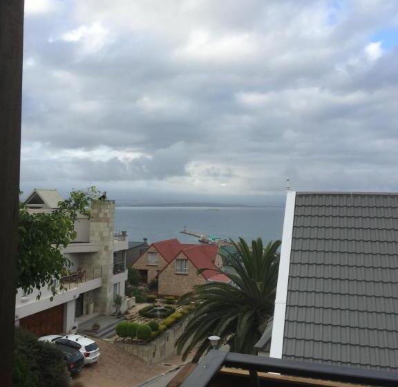 Family Suite, Vue Port