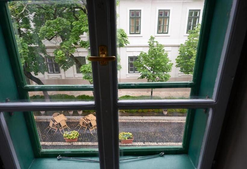 Pokój Standard, Postel Hostel