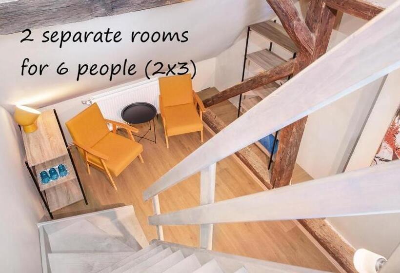 Habitación Familiar, Postel Hostel