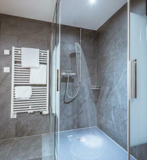 キングサイズベッドのスタンダードルーム, Lifestyle Rooms & Suites By Beausejour