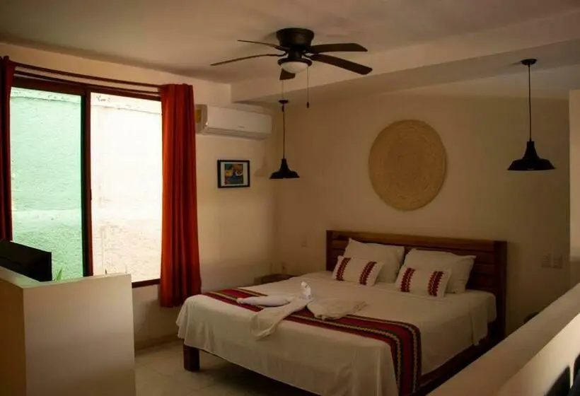سوئیت با تخت بزرگ, Poza Clara Sanctuary
