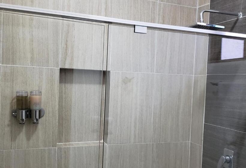 キングサイズベッドのスイートルーム, Poza Clara Sanctuary