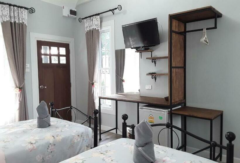 غرفة قياسية مطلّة علي الحديقة, Sky Cottage Bungalow