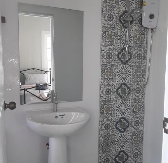 غرفة قياسية مطلّة علي الحديقة, Sky Cottage Bungalow