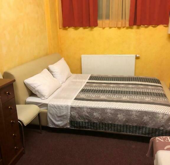 اتاق لوکس سه تخته, Motel Sofia
