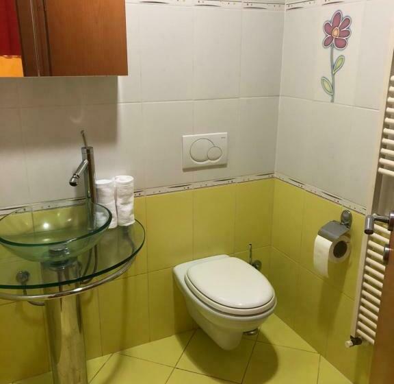 اتاق لوکس سه تخته, Motel Sofia