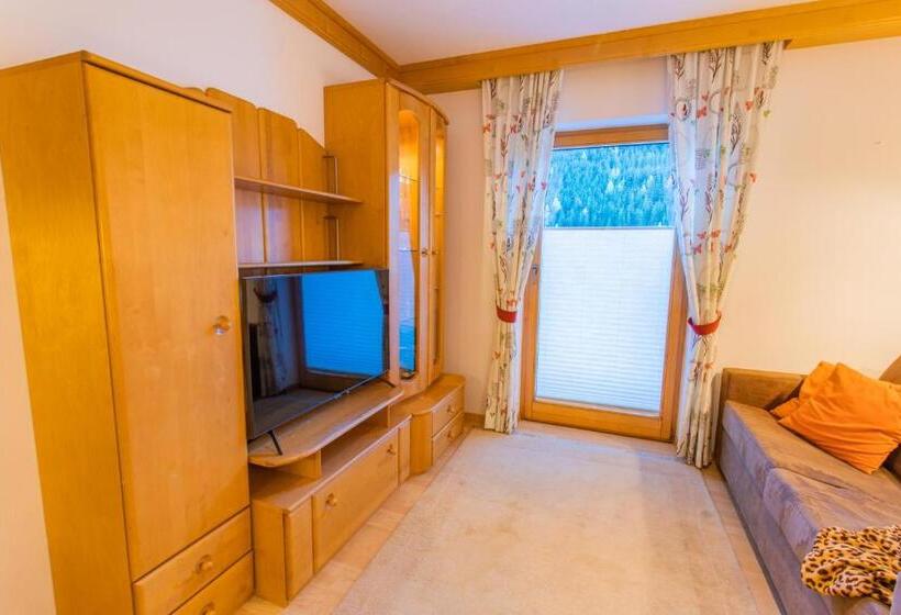 2 Yatak Odalı Daire, Bergerhof