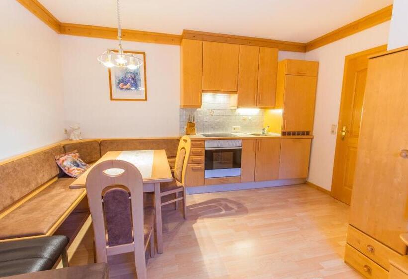 2 Yatak Odalı Daire, Bergerhof