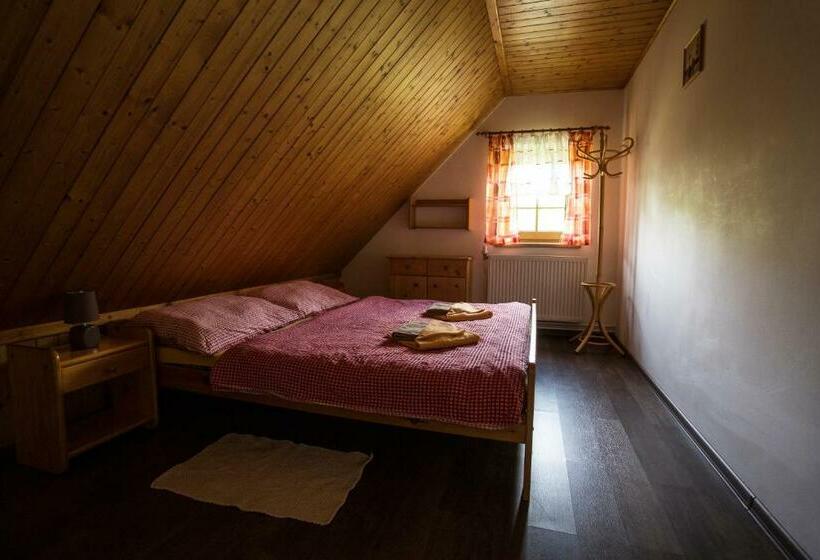 패밀리 룸, Penzion Pod šerákem