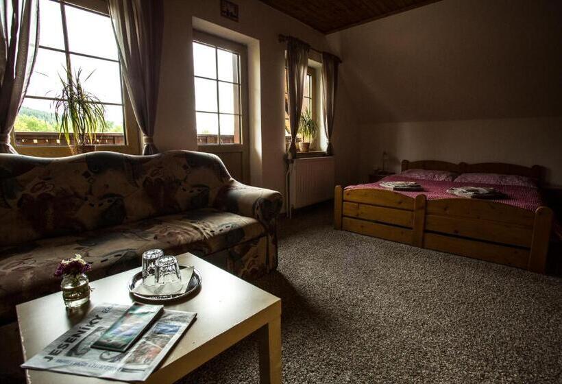 Standard room with outdoor bath, Penzion Pod šerákem