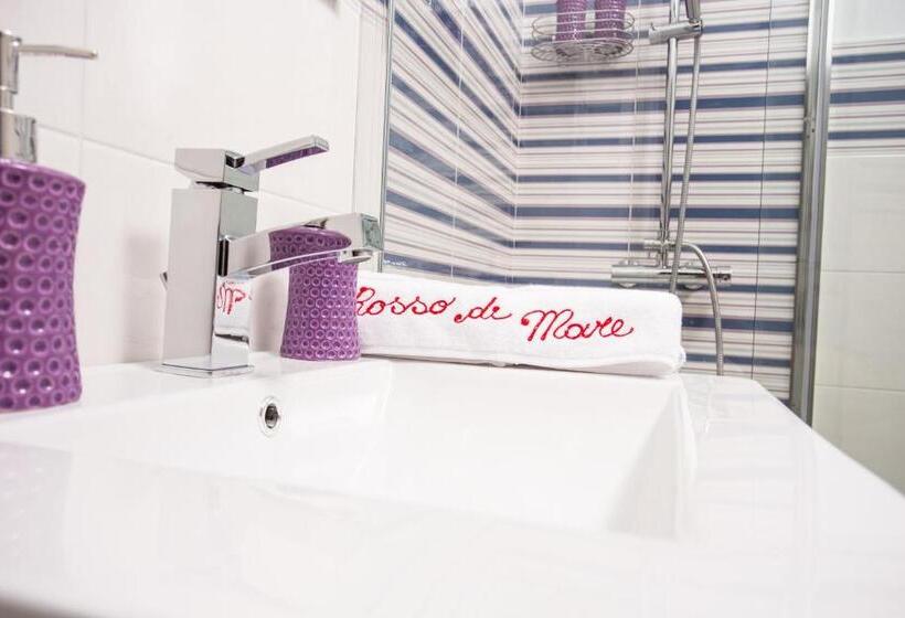 غرفة قياسية مزوَّدة بشُرفة, Rosso Di Mare Alghero