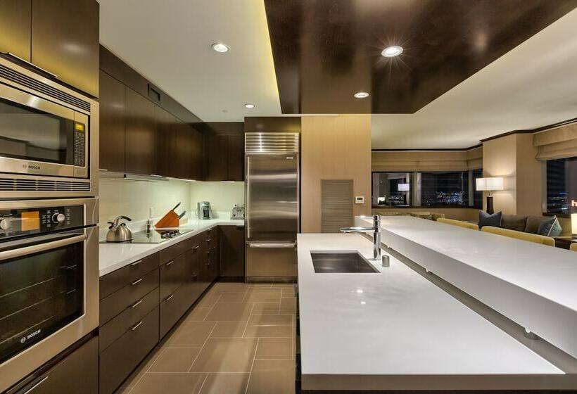 스위트, Secret Suites At Vdara