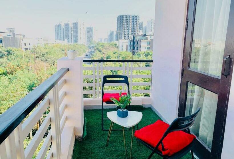 Escritório Superior, Olive Service Apartments City Centre Noida