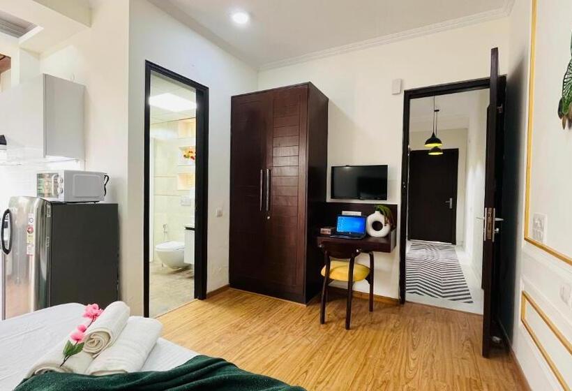 Escritório Superior, Olive Service Apartments City Centre Noida