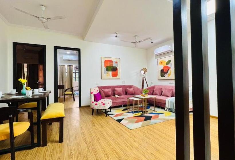 Apartamento 2 Dormitórios, Olive Service Apartments City Centre Noida