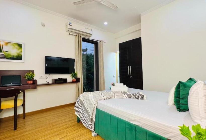 Apartamento 3 Dormitórios, Olive Service Apartments City Centre Noida