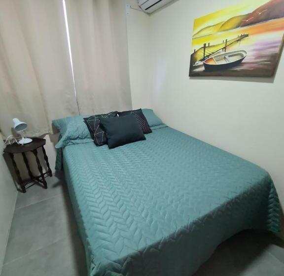 Apartamento Superior 1 Dormitório, Residencial Salmão