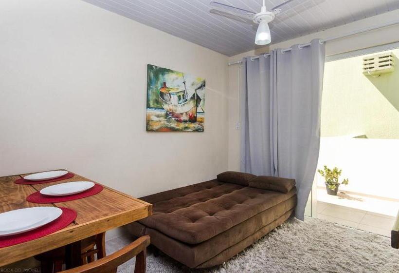 Apartamento Superior 1 Dormitório, Residencial Salmão
