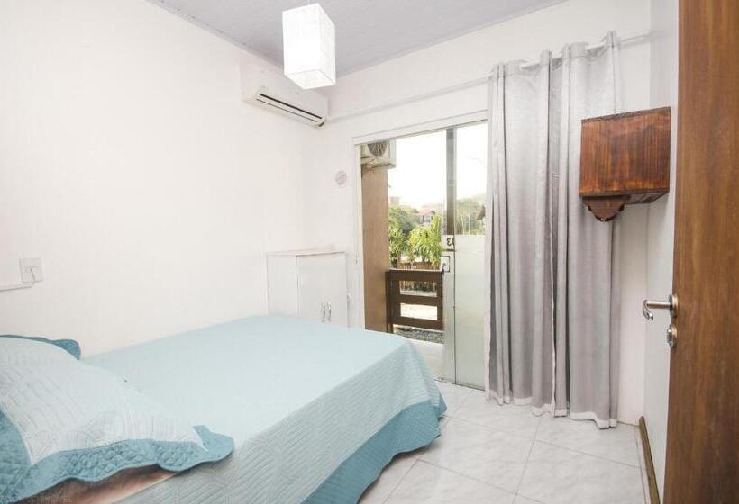 Apartamento 1 Dormitório com Sacada, Residencial Salmão