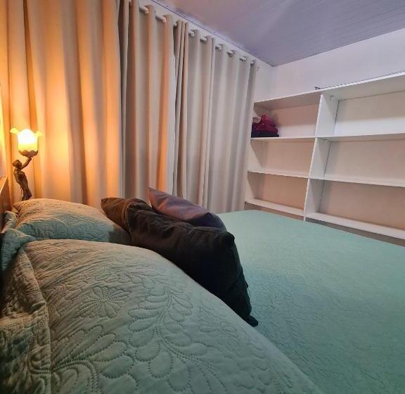 Apartamento 2 Dormitórios, Residencial Salmão