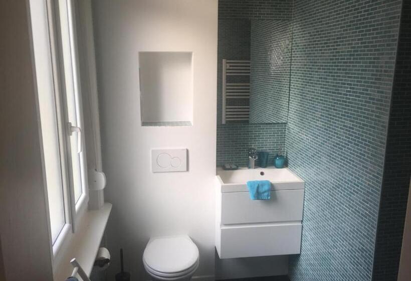 스탠다드 룸 킹사이즈 침대, Appart'hôtel Et Chambres Lens