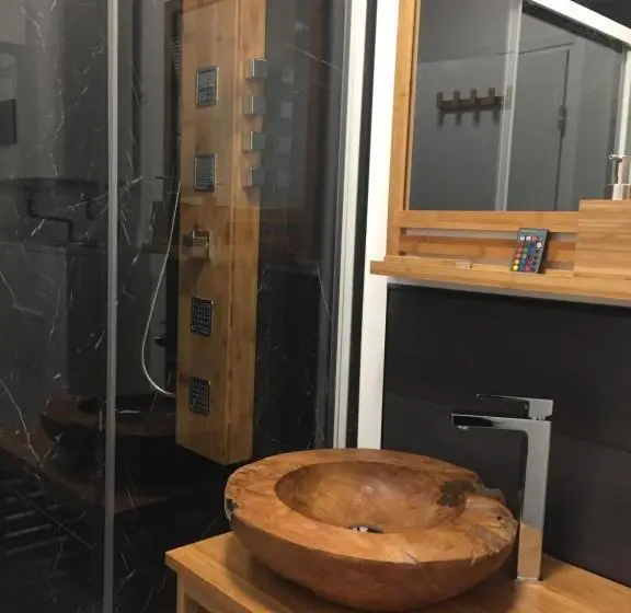 استودیوی استاندارد, Appart'hôtel Et Chambres Lens